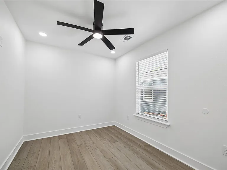 22837 E Community Dr #2 — Photo 10