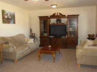 1577 Drake Dr, Xenia, OH 45385