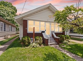 216 Sloemer Avenue, New Albany, IN 47150