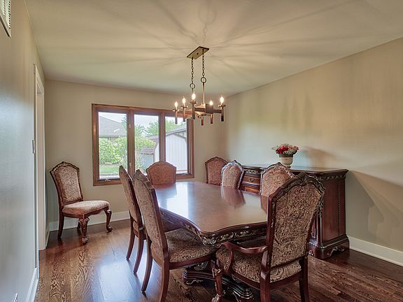 5th image of 8240 141st St