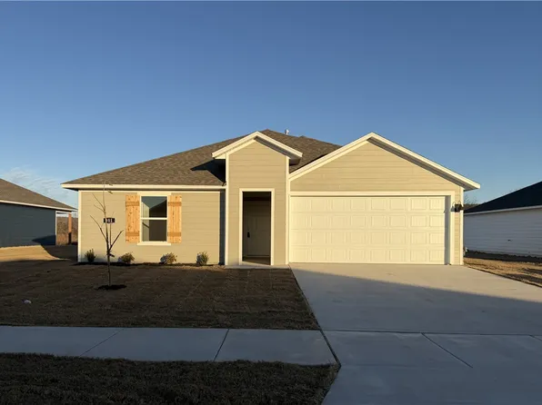 551 Shepherd St, Prairie Grove, AR 72753