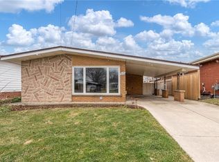 63 Sunrise Dr, Hamilton, ON L8K 4C4