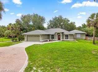 141 18th Ave NE, Naples, FL 34120
