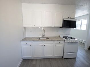 2848 S 11th St #2, Philadelphia, PA 19148