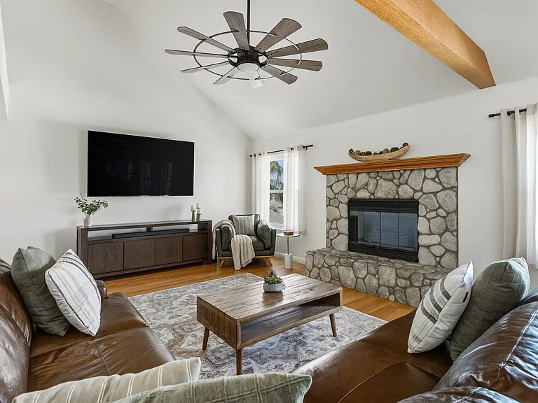23520 Marblehead Cir — Photo 8