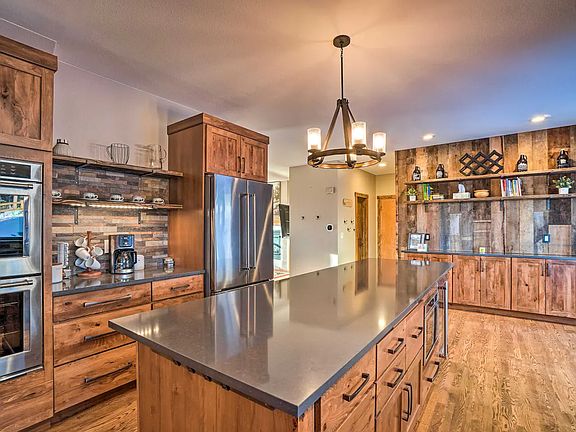 4th image of 6905 Sprucedale Park Way