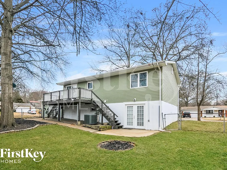 1562 Glenage Dr — Photo 15