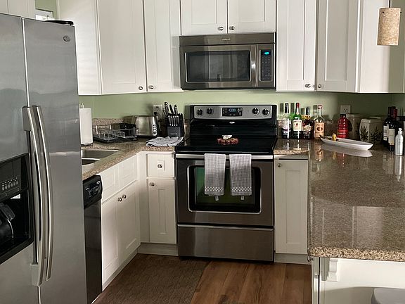 5th image of 819 Ensenada Ct