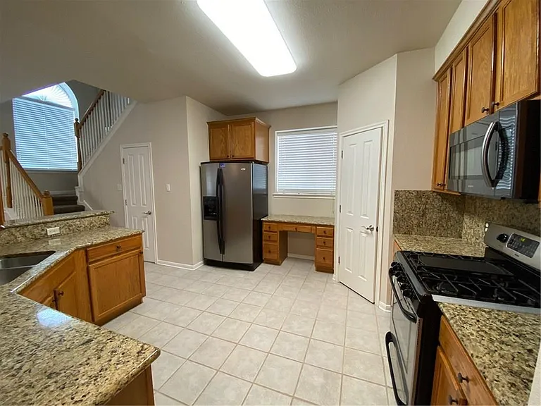 8811 Glen Canyon Dr — Photo 8