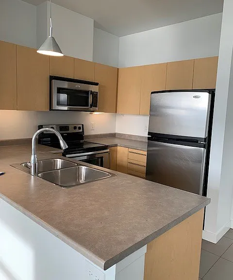 3233 Wesbrook Mall — Photo 10
