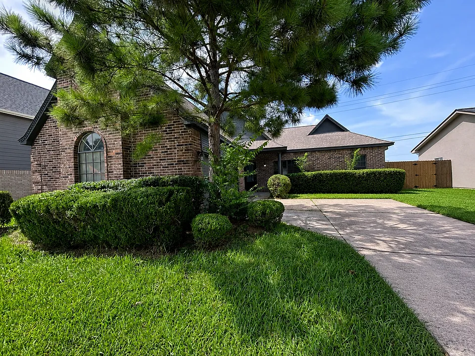 19242 Relay Rd