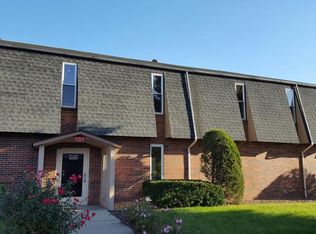 2 Terminal Dr STE 10, East Alton, IL 62024