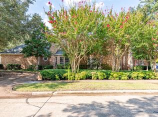 3500 Woodhaven Dr, Farmers Branch, TX 75234