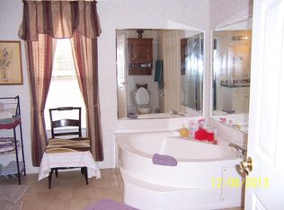 5293 Newton Rd, Blackshear, GA 31516