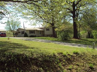 14 Cloverdale Rd, Long Lane, MO 65590