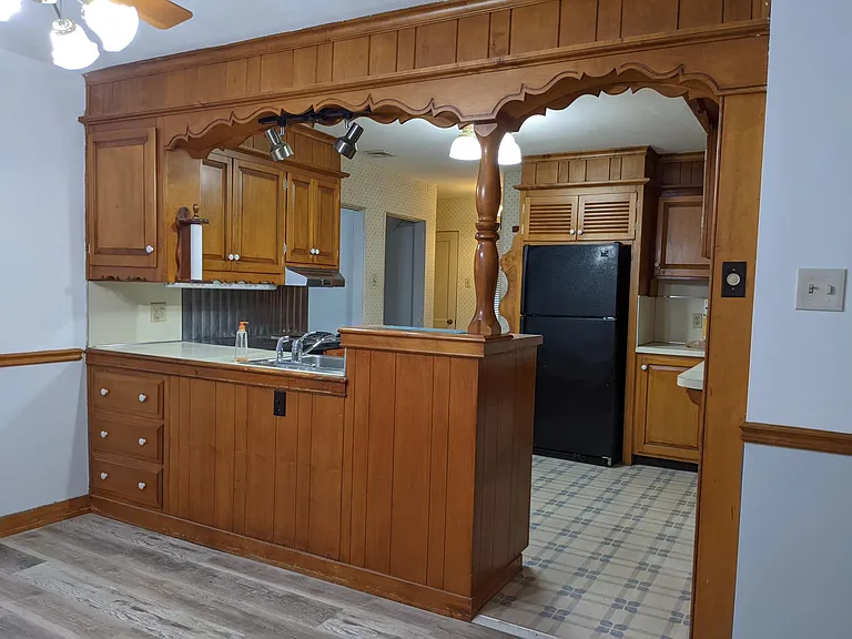 519 Wood St — Photo 15