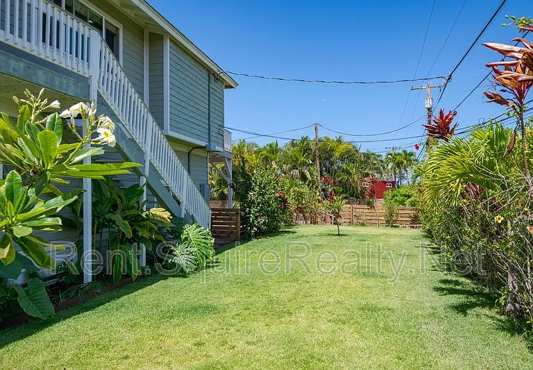 52 Alahele Pl #UPSTAIRS — Photo 32