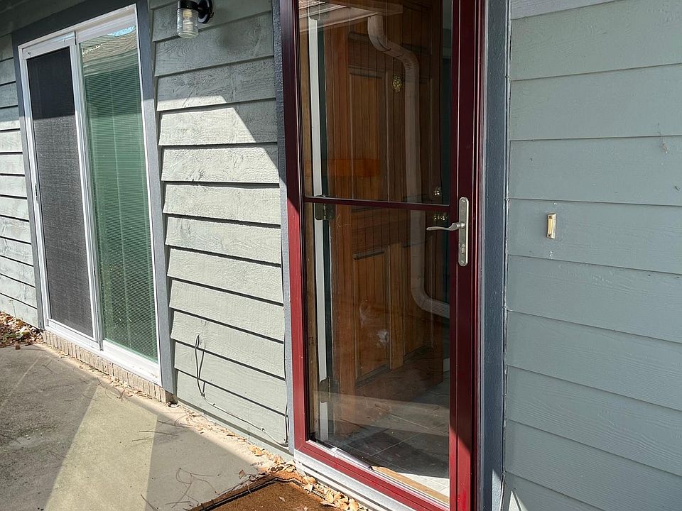Entry way