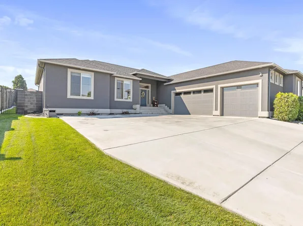 4421 Rosencrans Rd, West Richland, WA 99353