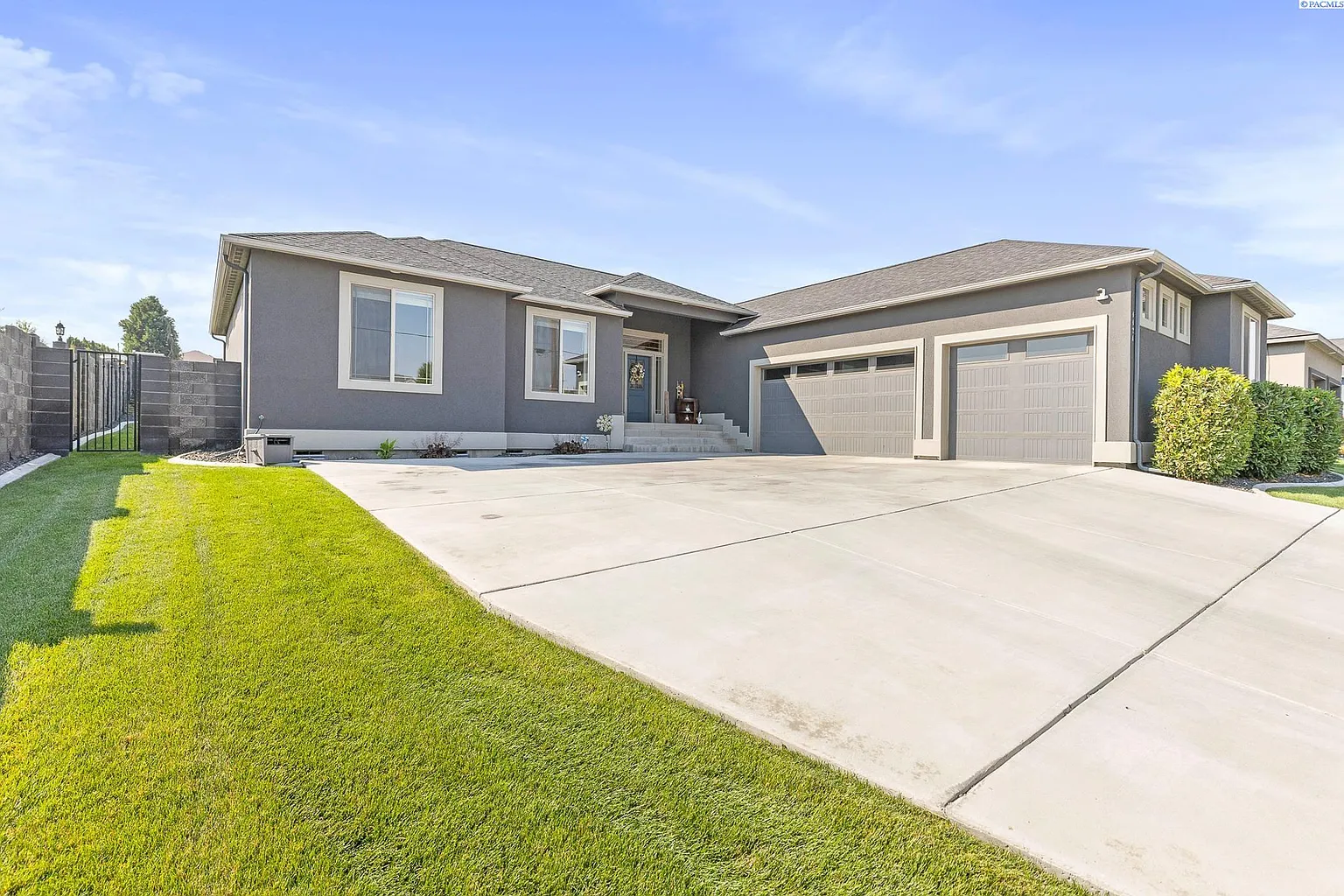 4421 Rosencrans Rd photo 1