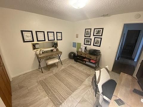 5th image of 230 SE Valare Ln #B