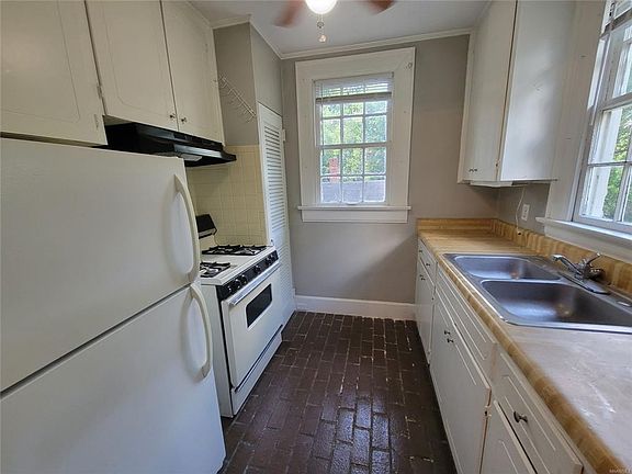 3rd image of 1314 S Hull St #1316A