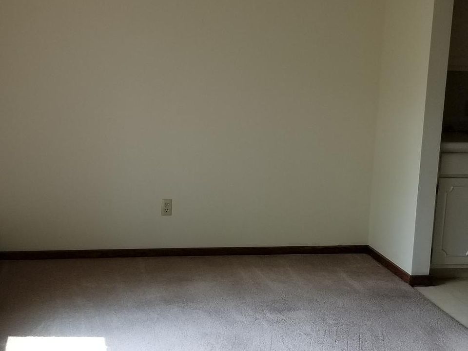 1st image of 210 3rd St S #109