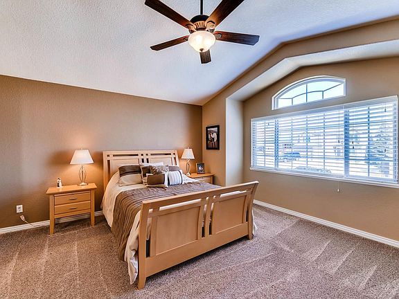 4th image of 7830 Curlew Ct