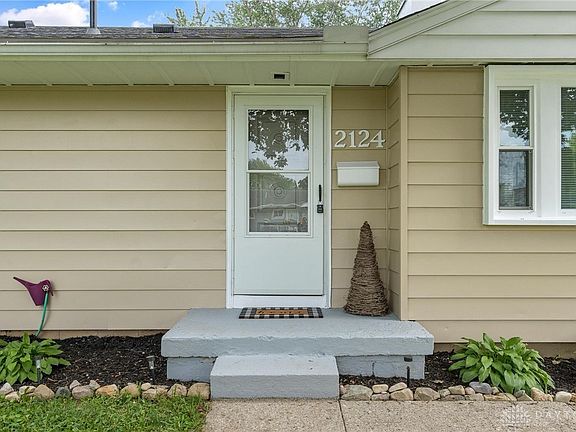 2nd image of 2124 Pittsfield St