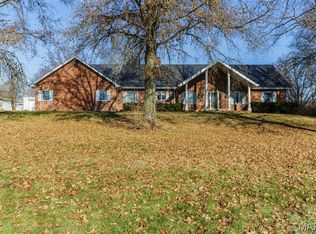 2677 Eisenbath Rd, O'Fallon, MO 63366