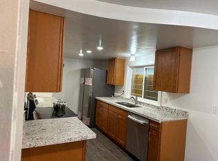 5700 141st St SW UNIT A, Edmonds, WA 98026