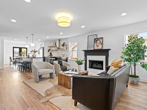 5th image of 214 Treutland Ave