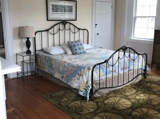 160 High St FLOOR 2, Danvers, MA 01923