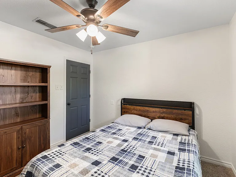 110 Forest Cir — Photo 18