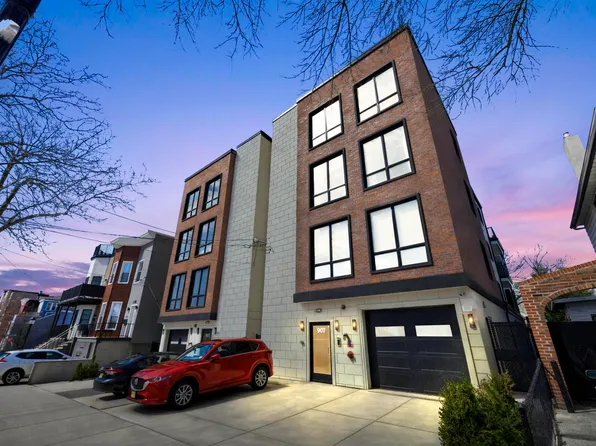 907 Palisade Avenue image 1 of 20