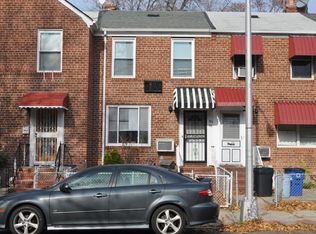 19303 Station Rd, Auburndale, NY 11358