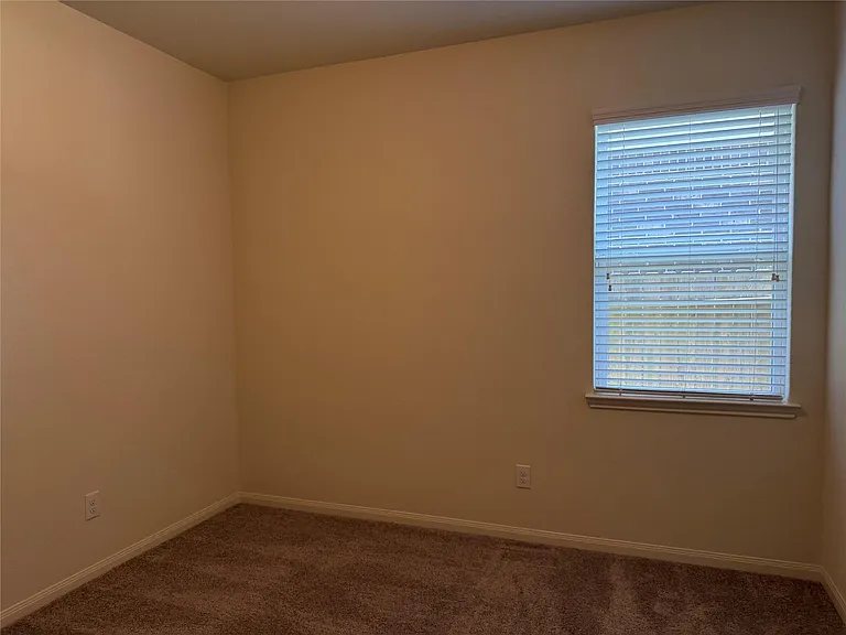 21102 Echo Manor Dr — Photo 16