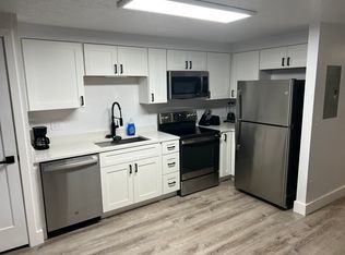 225 Cheyenne Dr, Evanston, WY 82930