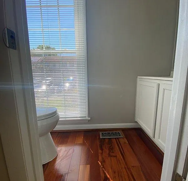 Powder room