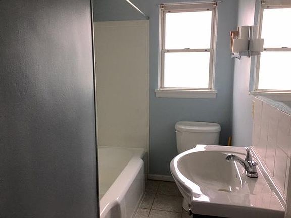 5th image of 54696 29th St