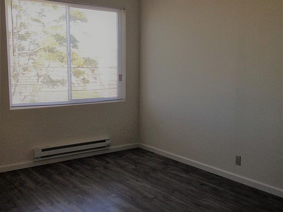 3rd image of 2349A 19th Ave