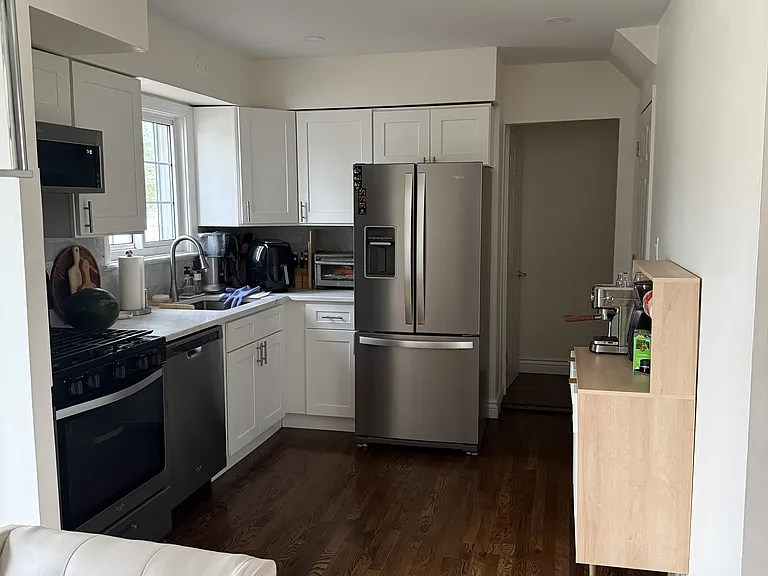 25 Wilshire Dr #1 — Photo 6