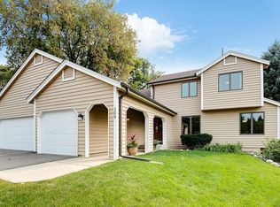 309 Interlachen Rd, Burnsville, MN 55306