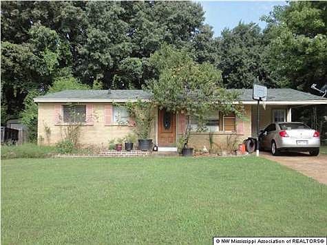 3rd image of 8641 Southaven Cir W