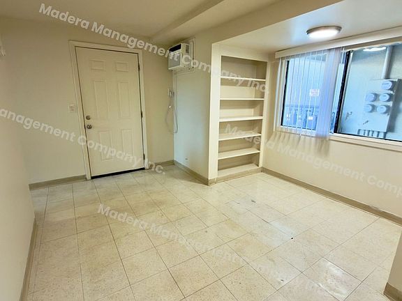 4th image of 222 N C St APT O