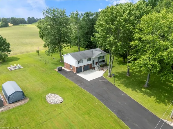 204642 9th Rd, Norwich, ON N4G 4G8