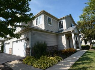 226 Timber Trails Blvd, Gilberts, IL 60136