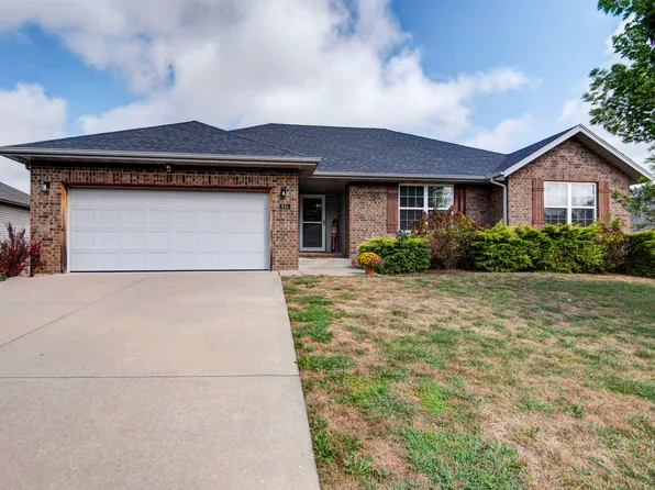 845 W Lorenza Drive, Nixa, MO 65714