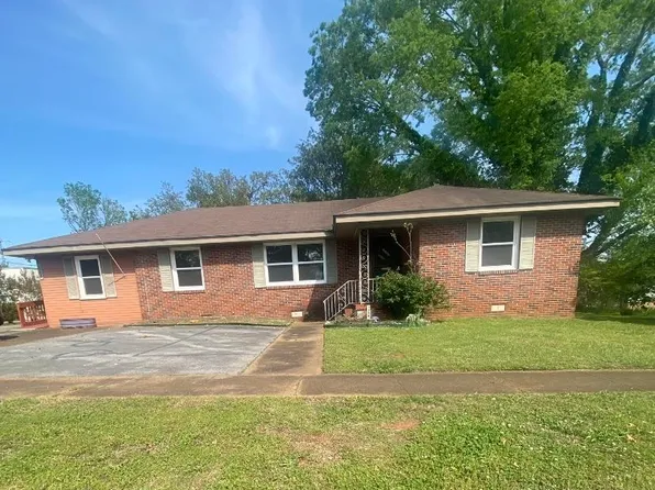 1306 Somerville Rd SE, Decatur, AL 35601