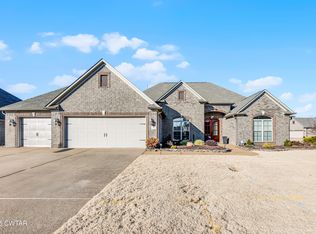11 Whitebark Cv, Jackson, TN 38305